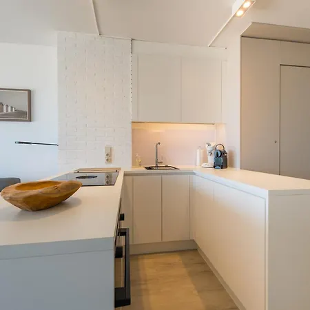On 4th Floor For Family דירה מידלקרק